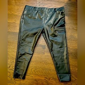 Black Faux Leather Legging Pants - Size 4XL (Plus)